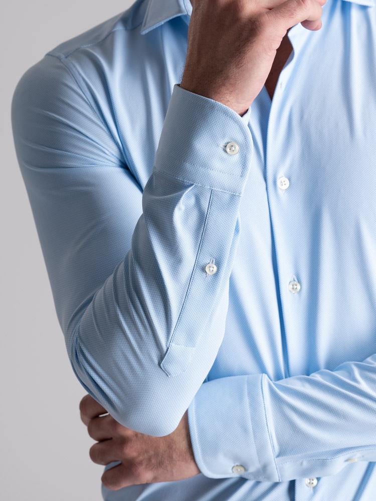 Camisa de hombre TECNO micro armour cuello semifrancés
