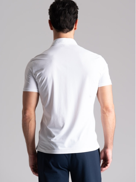 Polo blanco TECNO de media manga para hombre con cuello camisero