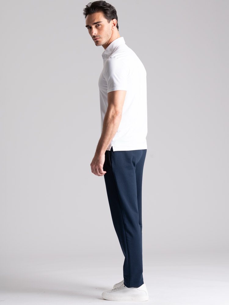 Jogger TECNO modelo chino para hombre