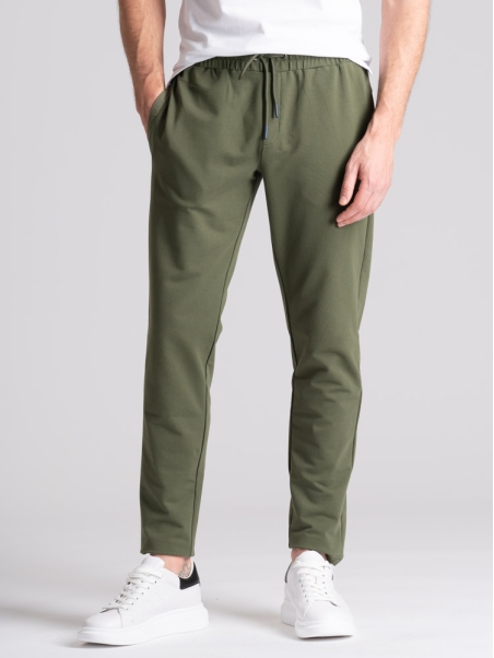 Jogger TECNO modelo chino para hombre