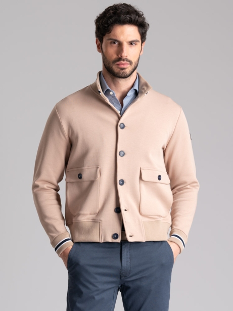 Cazadora bomber de punto para hombre con botonadura y bolsillos