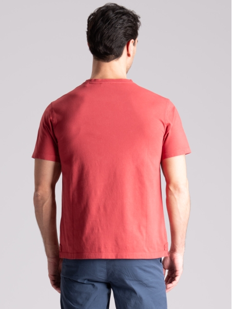 Camiseta de manga corta para hombre con puntales aplicados