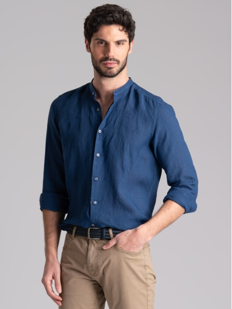 Camisa de hombre de lino azul con cuello mao