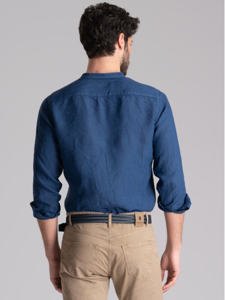 Camisa de hombre de lino azul con cuello mao