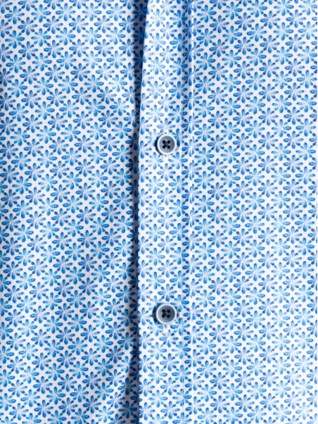 Camisa flor hombre media manga cuello semifrancés