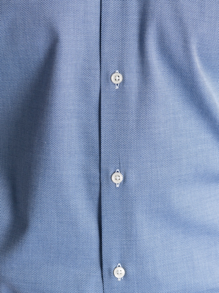 Camisa blindada regular de hombre azul cuello semifrancés