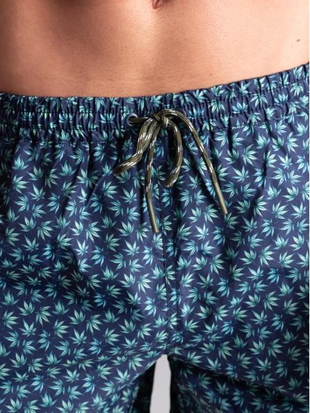 Bañador de hombre con estampado de hojas azul