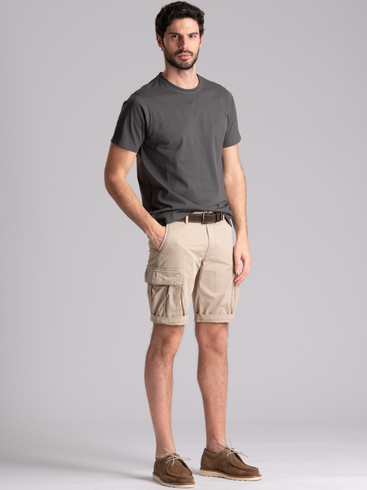 Bermudas cargo de hombre en gabardina de algodón efecto envejecido