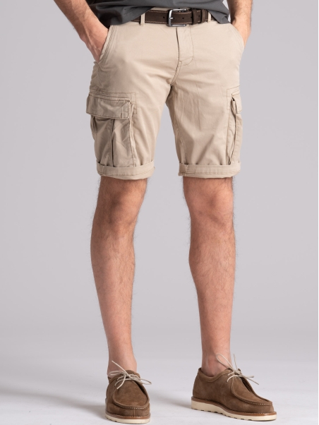 Bermudas cargo de hombre en gabardina de algodón efecto envejecido