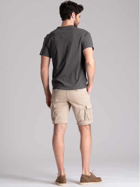 Bermudas cargo de hombre en gabardina de algodón efecto envejecido