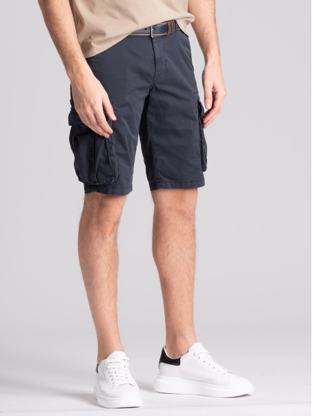 Bermudas cargo de hombre en gabardina de algodón efecto envejecido