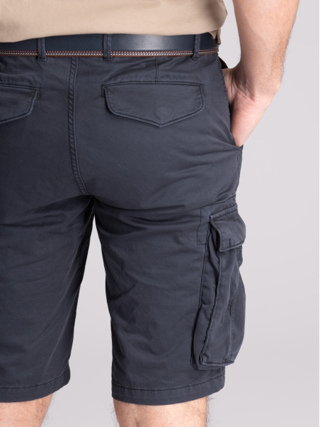 Bermudas cargo de hombre en gabardina de algodón efecto envejecido