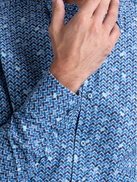 Camisa de hombre con estampado geométrico
