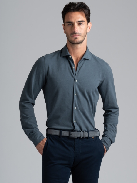 Camicia uomo slim in tessuto piquet tinto capo