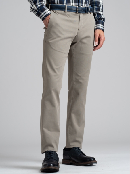 Pantalón de hombre en tejido Broken Twill de tacto cálido