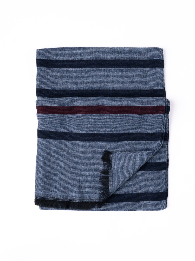 Bufanda de hombre en jacquard de viscosa con diseño de rayas