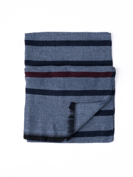 Bufanda de hombre en jacquard de viscosa con diseño de rayas