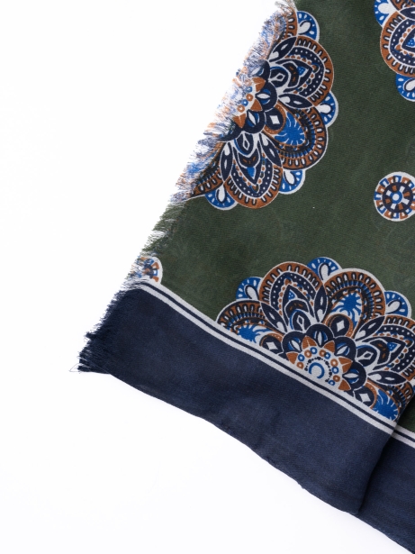 Bufanda estampada de cachemira para hombre con bandas en contraste 2