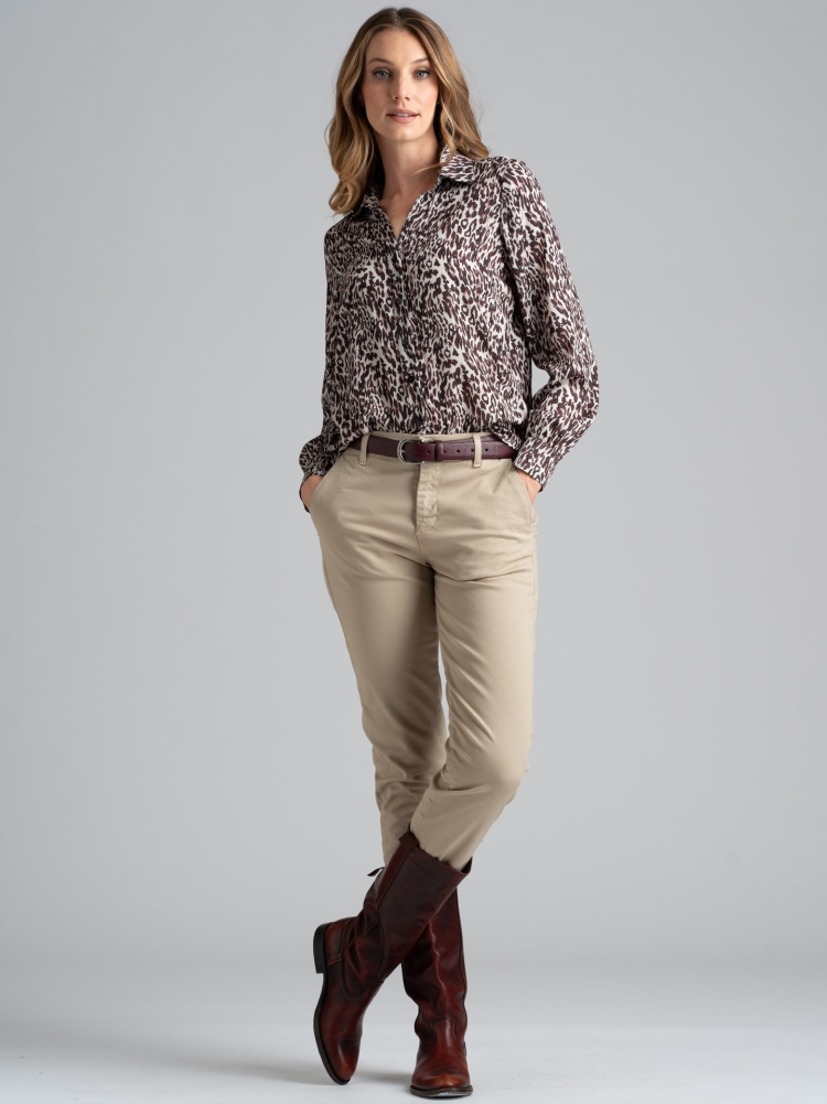 Camicia donna in tessuto satin con stampa maculata