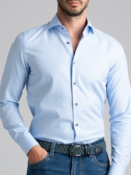 Camisa de caballero azul claro Príncipe de Gales con cuello semifrancés