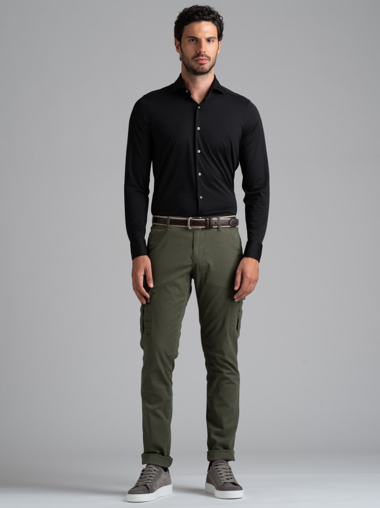 Camisa TECNO negra cuello semifrancés para hombre