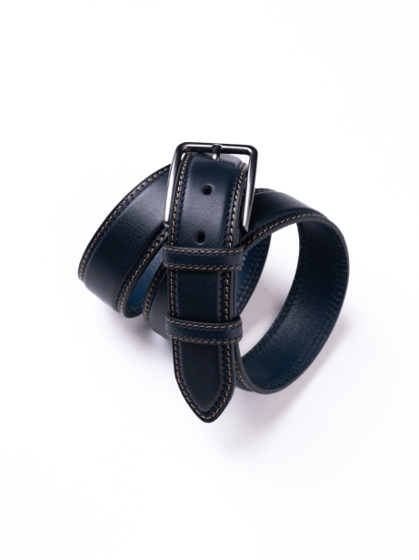 Cinturón de piel para hombre con pespunte bicolor
