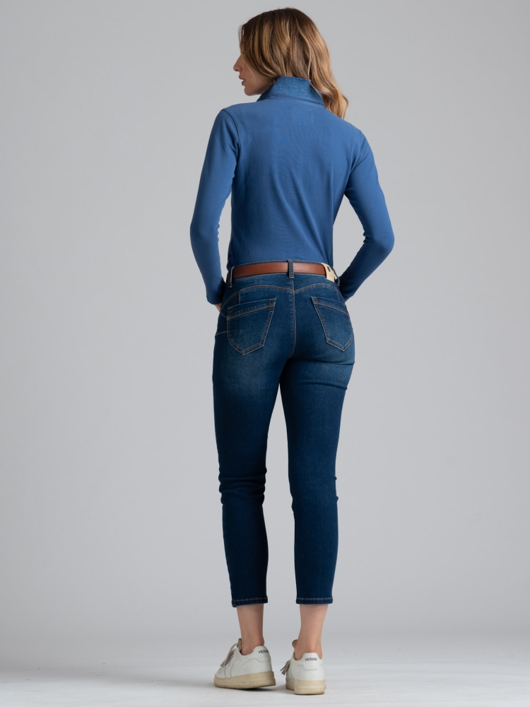 Polo de mujer de punto elástico con cuello alto