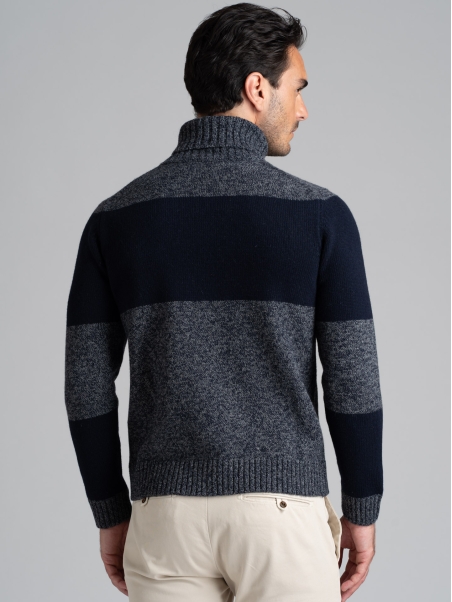Jersey de hombre de cuello alto mouliné con inserciones en tono melange