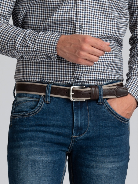 Vaqueros de cinco bolsillos para hombre lavado medio con ribete