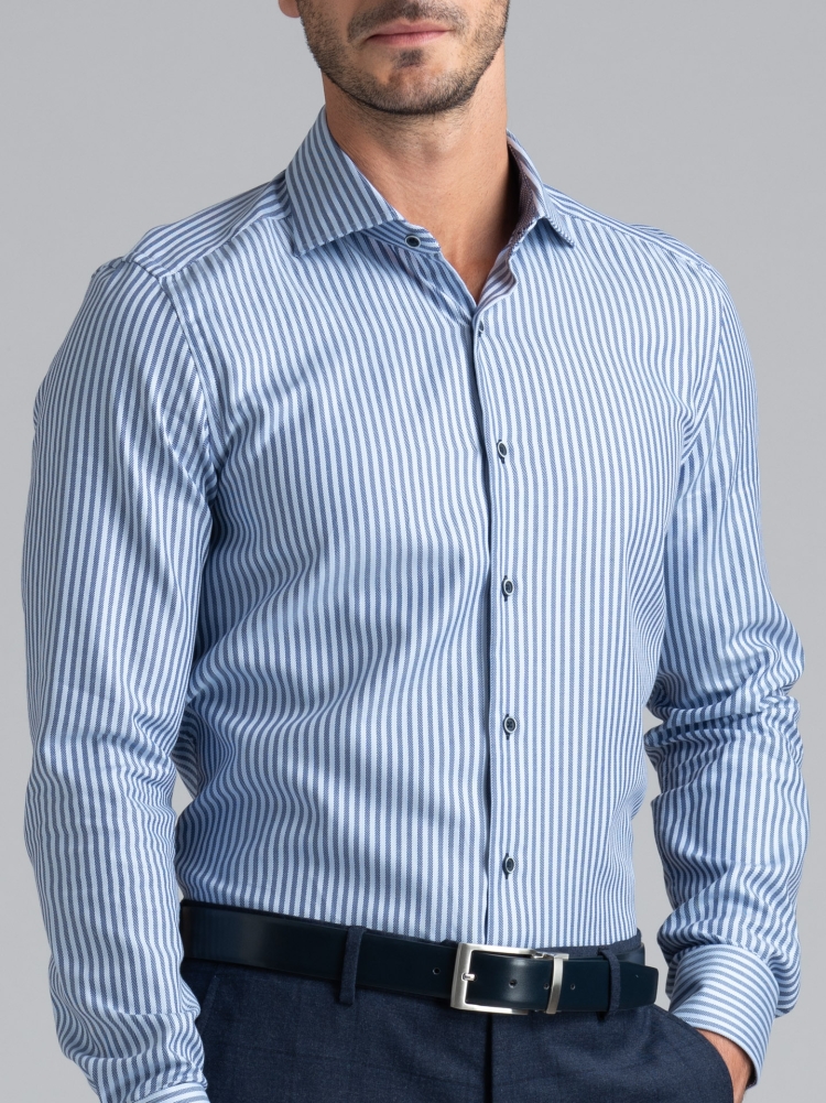 Camisa de rayas para hombre en tejido de sarga real