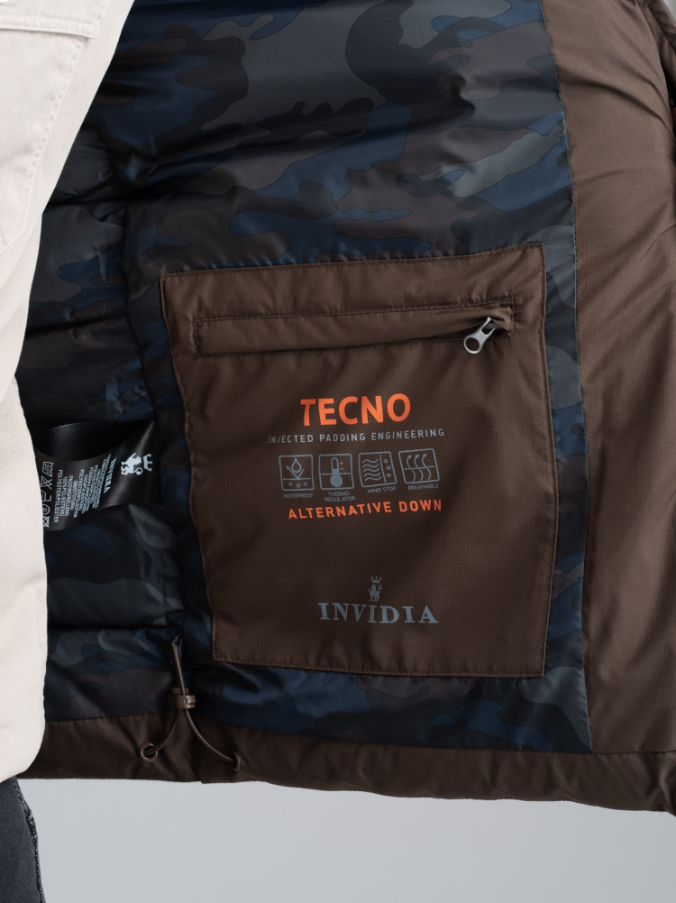 Chaqueta de plumón para hombre en franela e inserciones de tejido micro ripstop