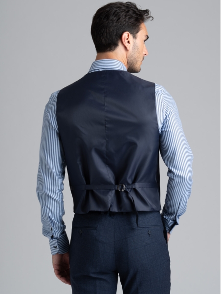 Chaleco azul de hombre con motivo Madrás y espalda de raso