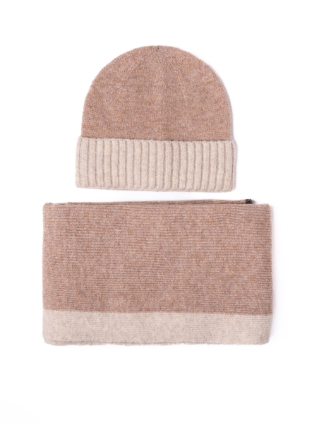 Gorro de hombre de lana afeitada con borde en contraste