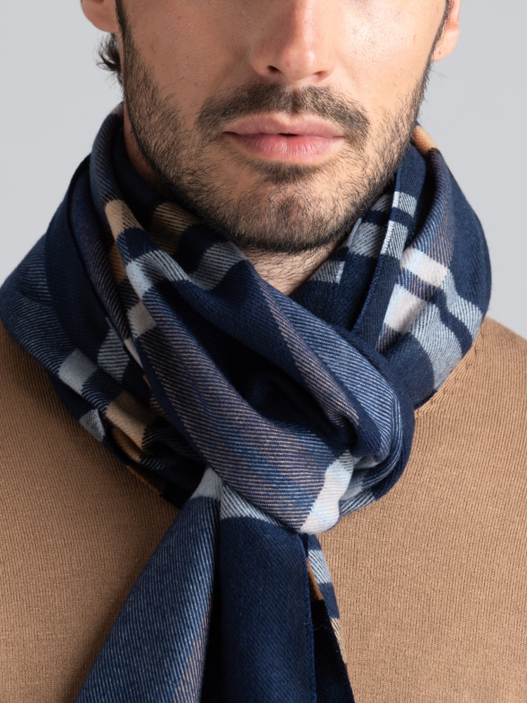 Pañuelo de tela diagonal para hombre con diseño de madrás