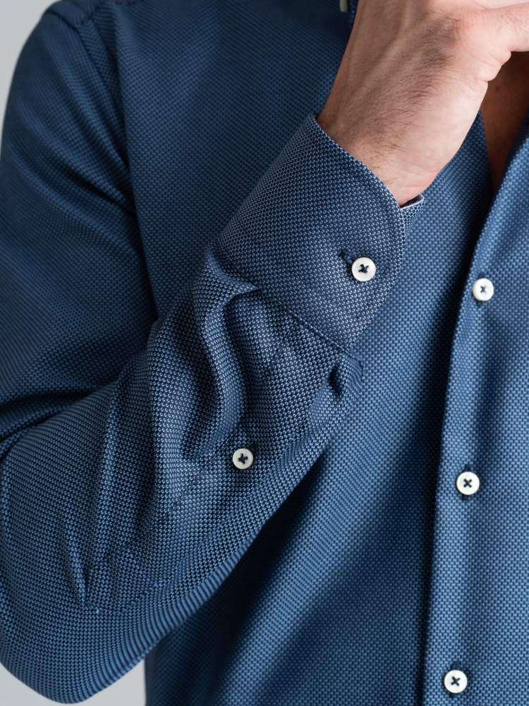 Camisa regular reforzada azul y celeste para hombre
