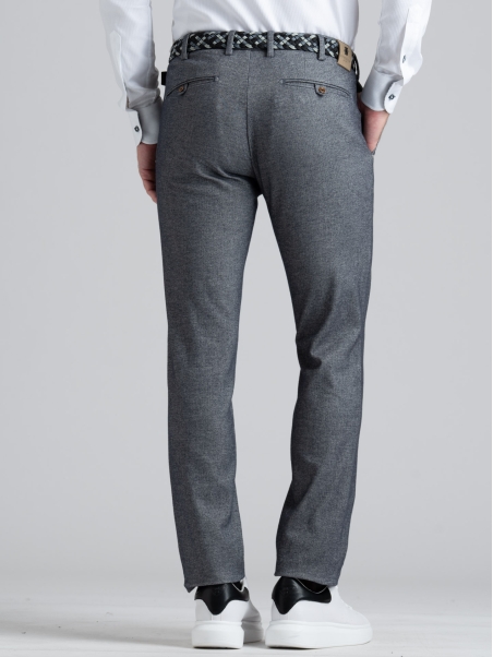 Pantalón chino de raya diplomática para hombre