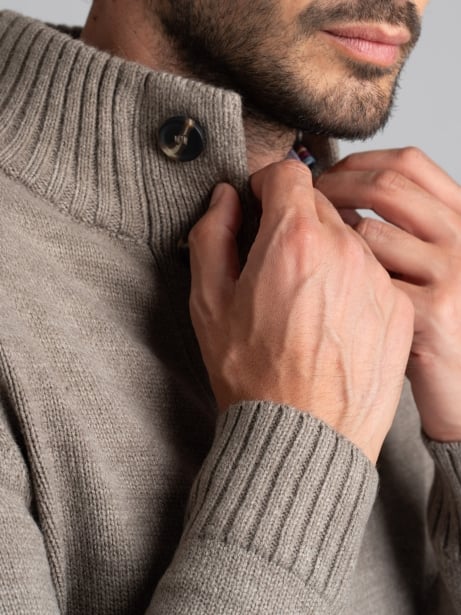 Chaqueta de hombre en mezcla de lana finura 5 con bolsillos y botones 2