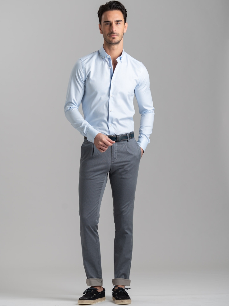 Pantalone uomo chino in cotone stretch con micro stampa