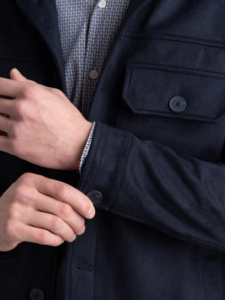 Chaqueta de ante para hombre con cuatro bolsillos