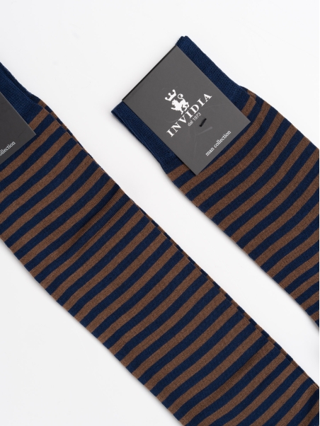 Calcetines uniformes multirayas para hombre