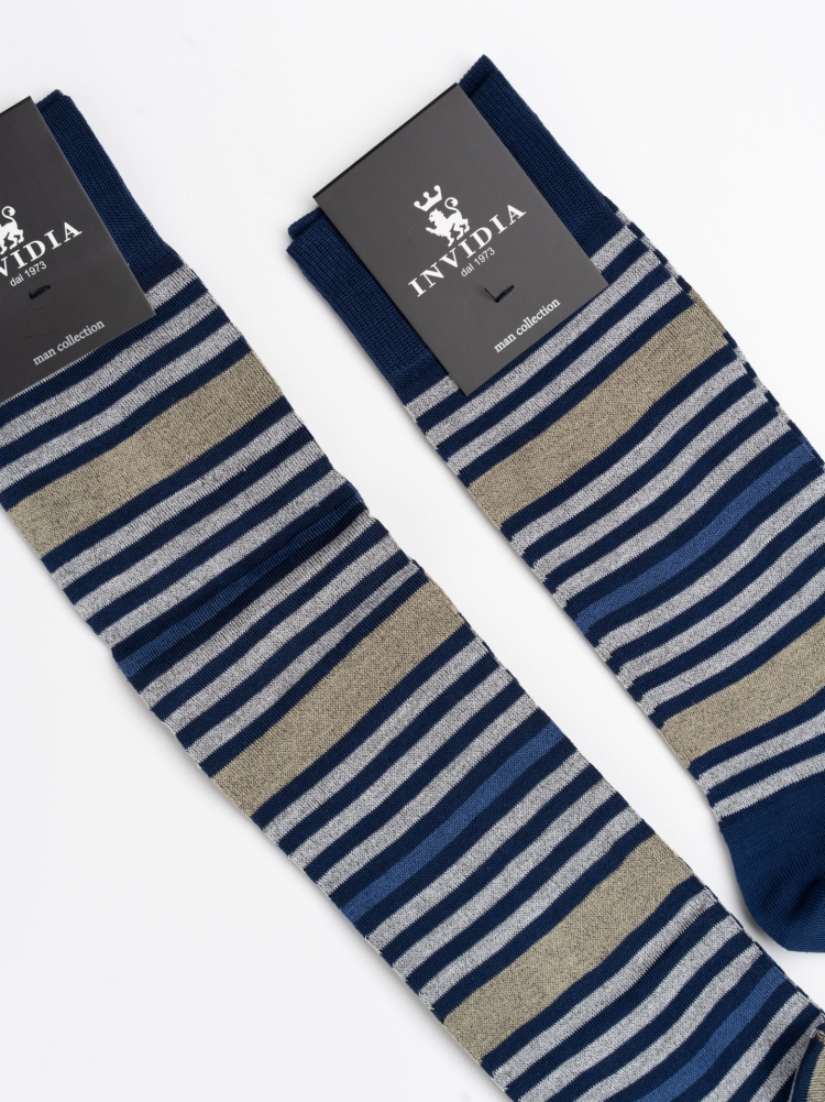 Calcetines de rayas para hombre