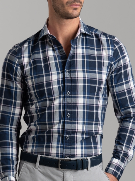 Camisa madrás en mezcla de lino con cuello semifrancés