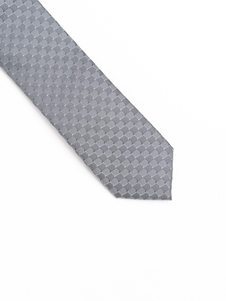 Corbata de seda con rombos bordados 2
