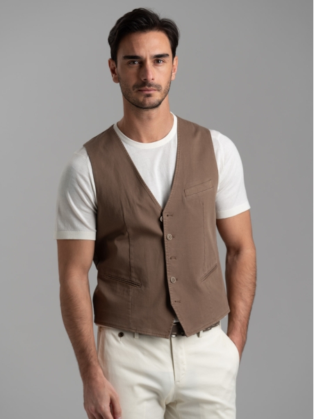 Gilet uomo in cotone stretch tinto capo