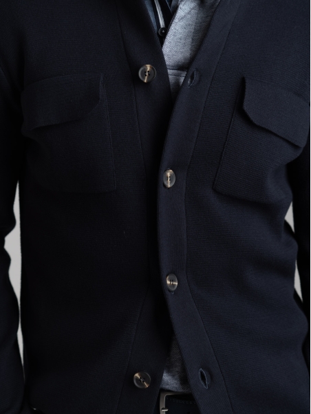 Maglia uomo modello giacca con tasche