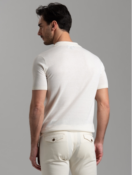 Polo uomo in maglia calata e collo Derby