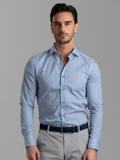 Camicia uomo fantasia geometrica con collo semi francese