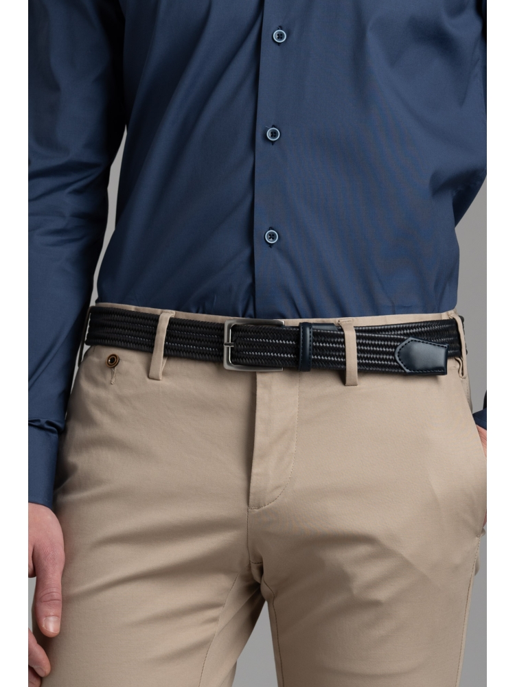 Cintura uomo in pelle intrecciata elastica e borchia