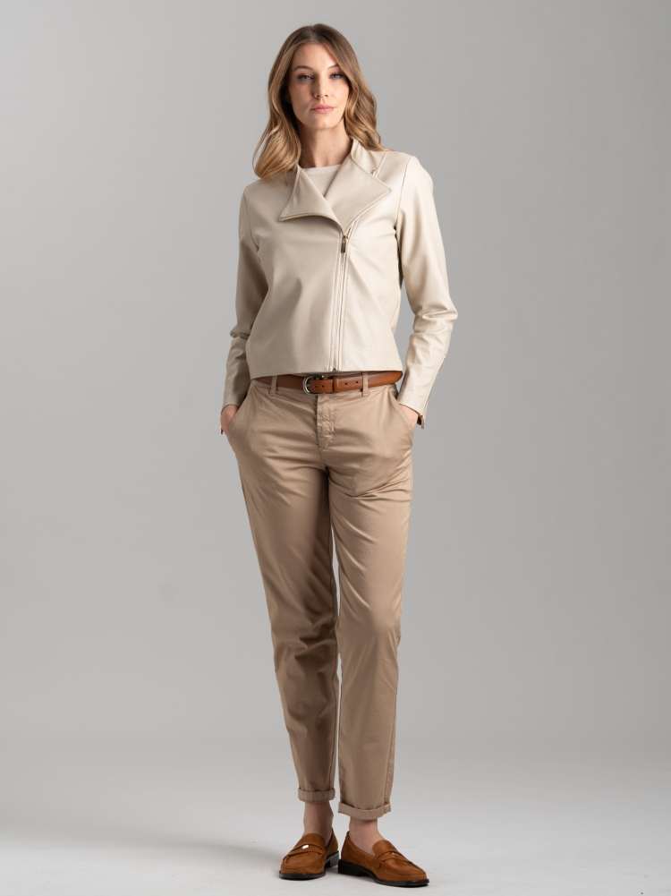 Giubbino donna chiodo zippato in ecopelle martellata
