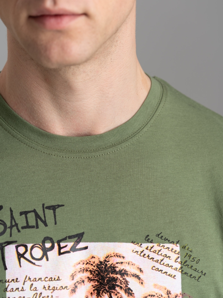 Camiseta de hombre con serigrafía "Saint Tropez